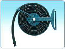 Retractable flexible pipe and pumping tubing wheel
